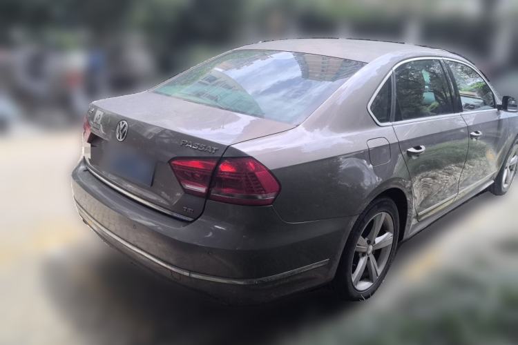 Used Volkswagen Passat 2011 1.8TSI DSG Prestige Edition Rear Right 45 Deg