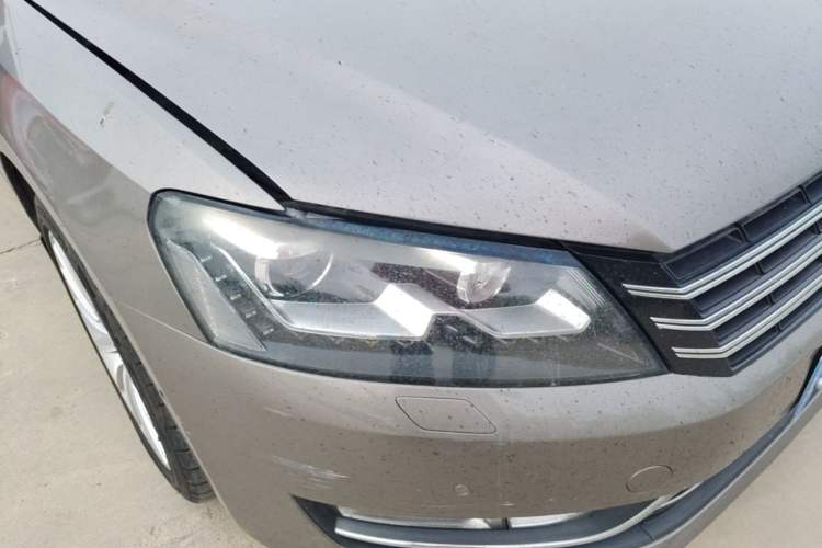 Used Volkswagen Passat 2011 2.0 TSI DSG Ultimate Edition Right Front Headlight