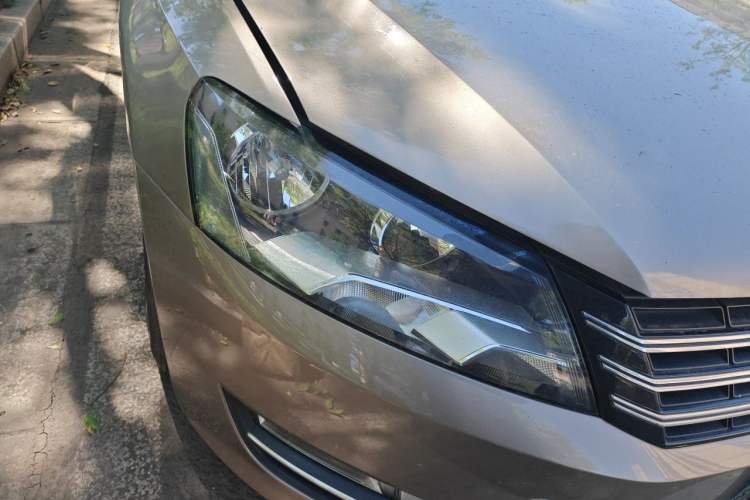 Used Volkswagen Passat 2011 1.8 TSI DSG Prestige Edition Right Front Headlight