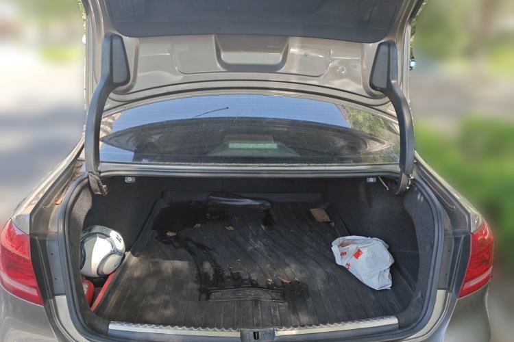 Used Volkswagen Passat 2011 1.8 TSI DSG Prestige Edition Trunk