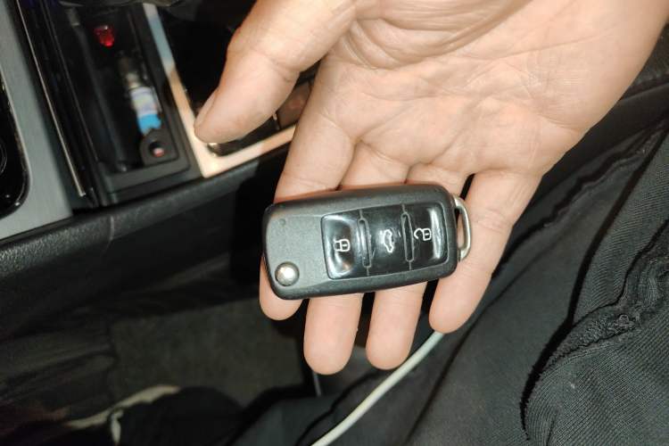 Used Volkswagen Passat 2011 2.0 TSI DSG Ultimate Edition Vehicle Key