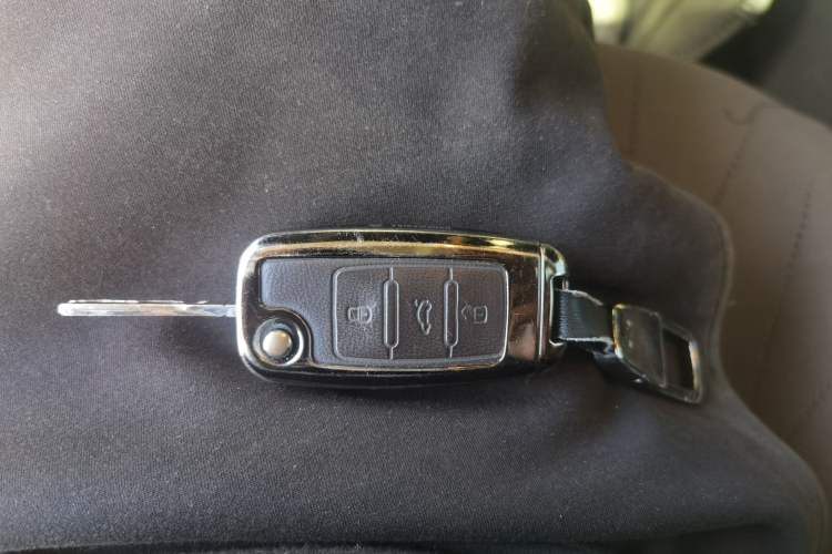 Used Volkswagen Passat 2011 1.8TSI DSG Prestige Edition Vehicle Key