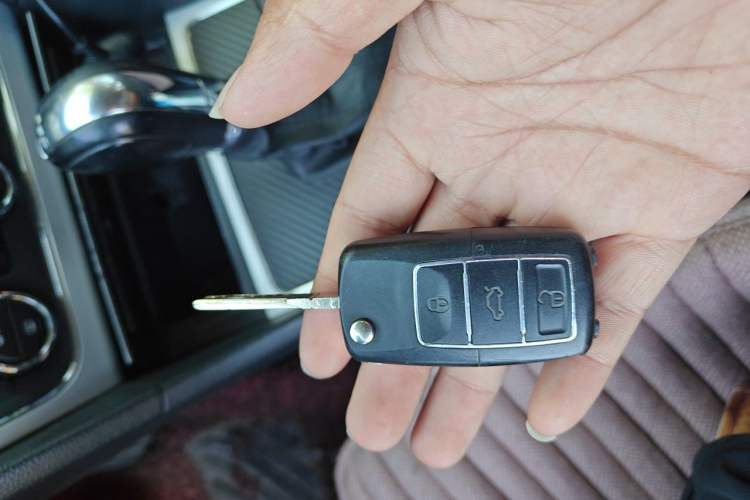 Used Volkswagen Passat 2011 1.8 TSI DSG Prestige Edition Vehicle Key