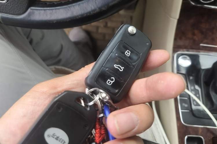 Used Volkswagen Passat 2011 2.0 TSI DSG Ultimate Edition Vehicle Key