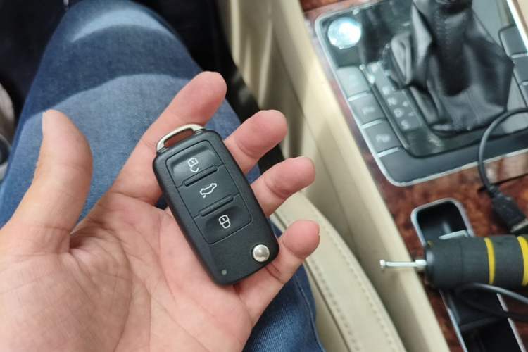 Used Volkswagen Passat 2011 2.0 TSI DSG Ultimate Edition Vehicle Key