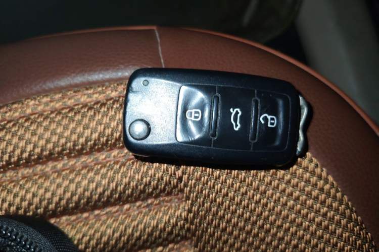 Used Volkswagen Passat 2011 1.8TSI DSG Prestige Edition Vehicle Key