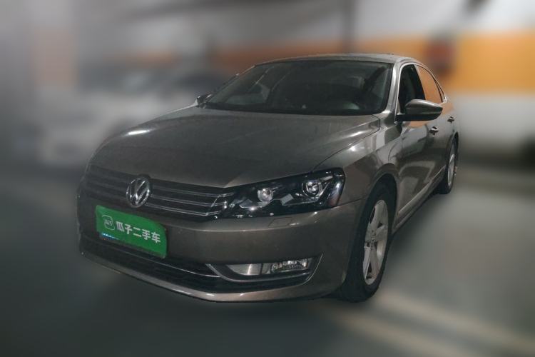 Used Volkswagen Passat 2011 1.8TSI DSG Prestige Edition Guazi used car, China used car export, Used car for sale, Used Volkswagen cars, Cheapest cars for sale