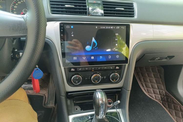 Used Volkswagen Passat 2013 1.8TSI DSG Prestige Edition Audio And AC Panel