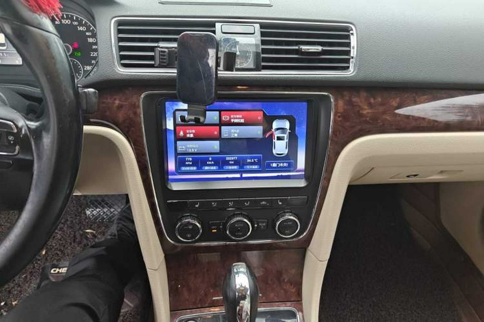 Used Volkswagen Passat 2013 1.8TSI DSG Prestige Edition Audio And AC Panel