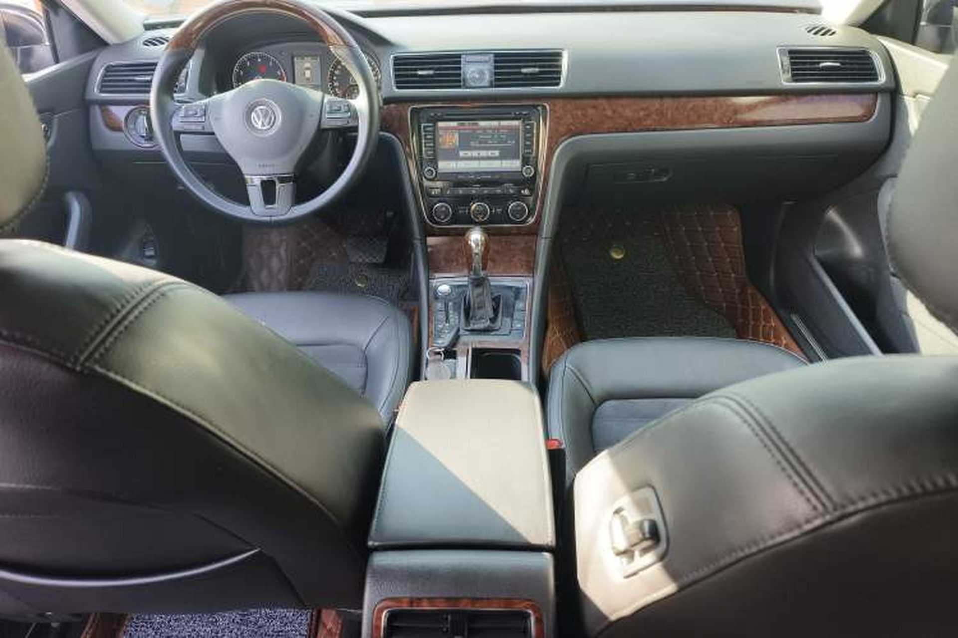 Used Volkswagen Passat 2013 2.0 TSI DSG Ultimate Edition Audio And AC Panel