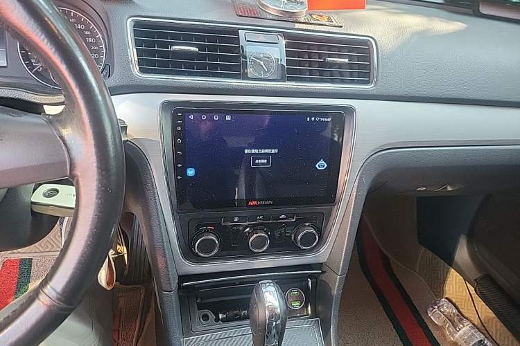 Used Volkswagen Passat 2013 1.8TSI DSG Government Procurement Edition Audio And AC Panel