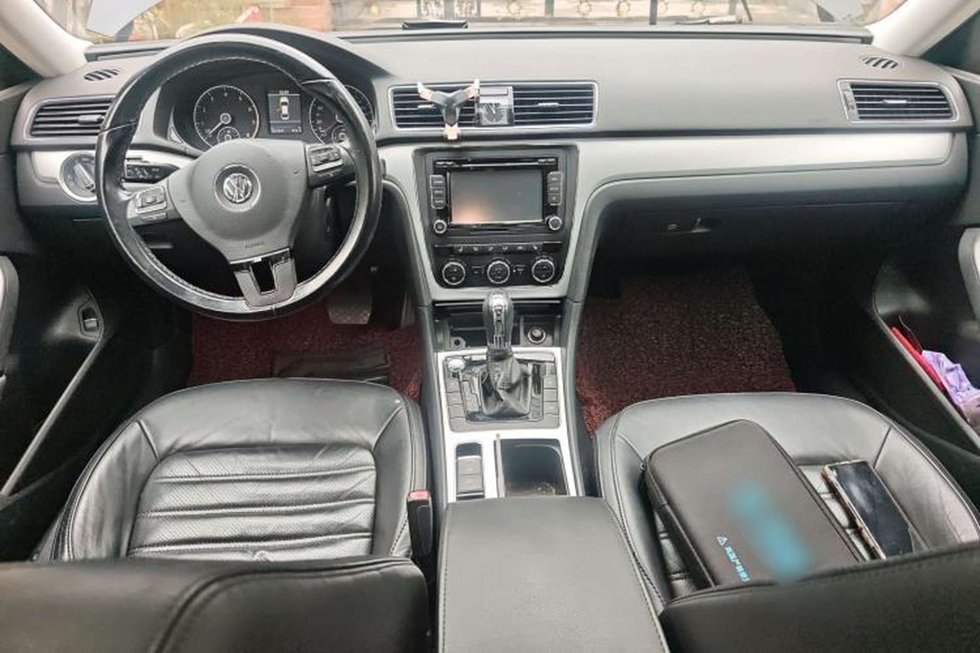 Used Volkswagen Passat 2013 2.0 TSI DSG Prestige Edition Center Console