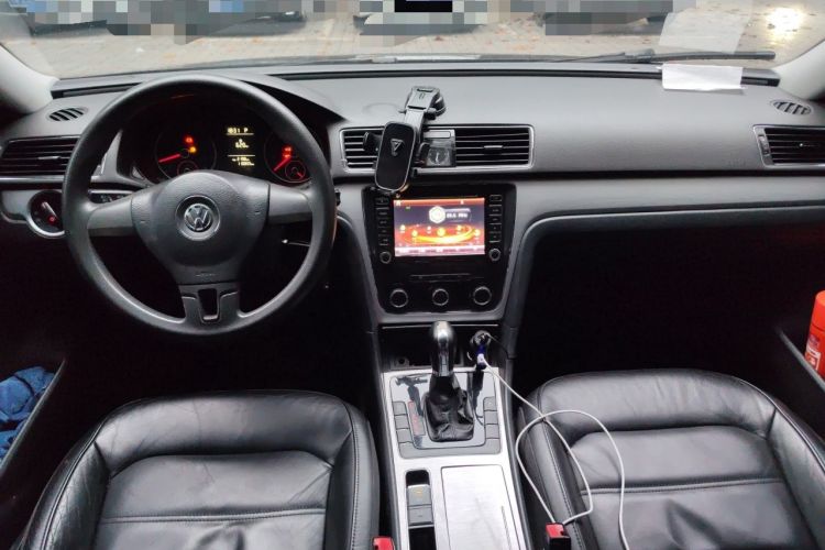 Used Volkswagen Passat 2013 1.8TSI DSG Government Procurement Edition Center Console