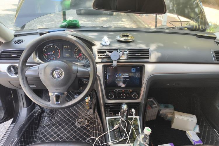 Used Volkswagen Passat 2013 1.8TSI DSG Government Procurement Edition Center Console