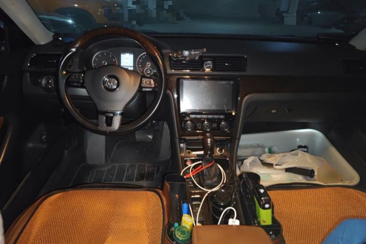 Used Volkswagen Passat 2013 3.0L V6 DSG Flagship Edition Center Console