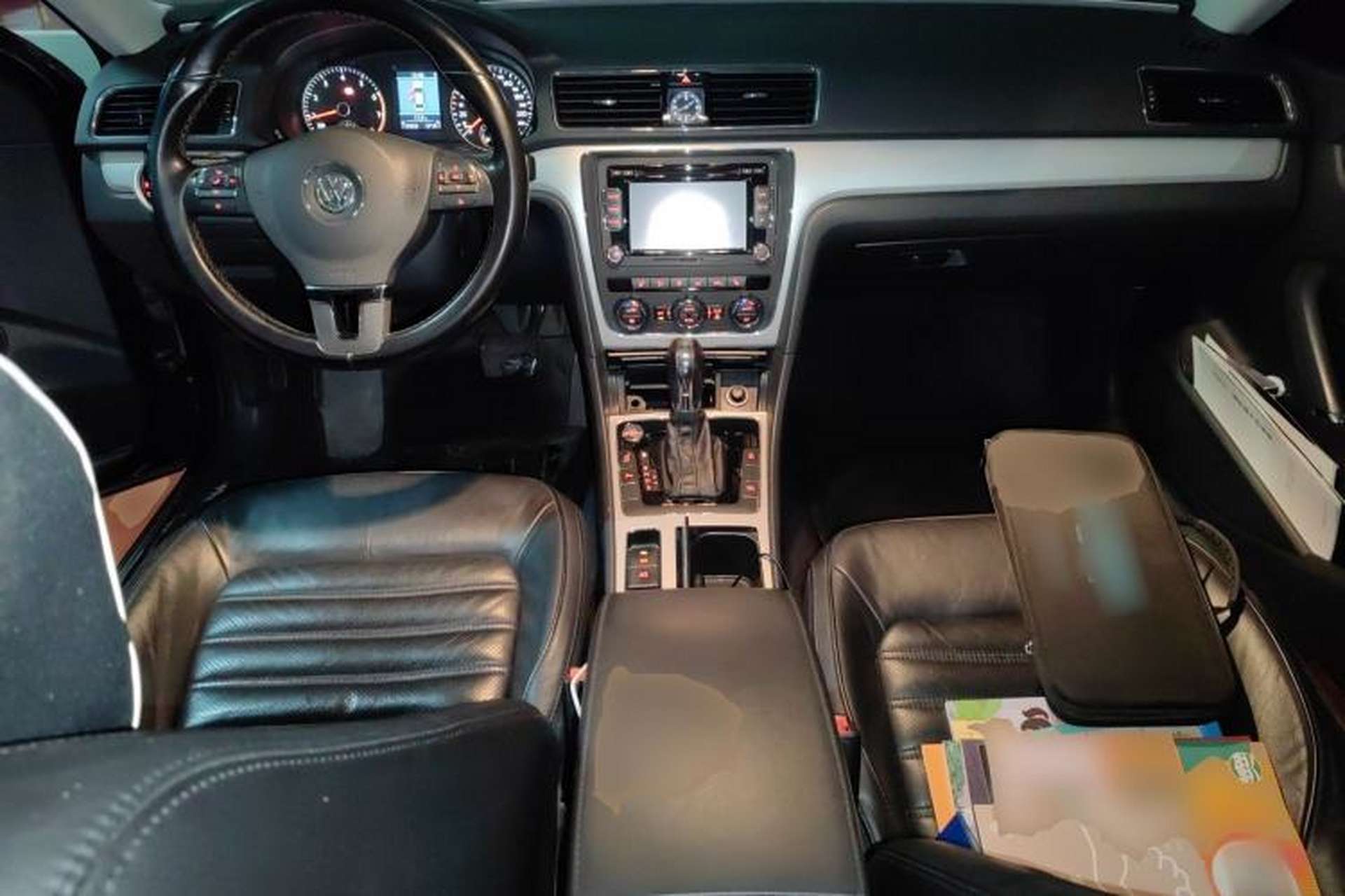 Used Volkswagen Passat 2013 2.0 TSI DSG Prestige Edition Center Console