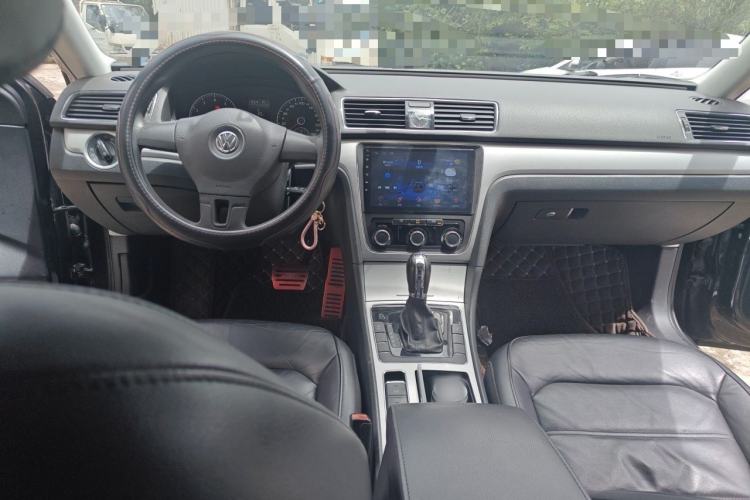 Used Volkswagen Passat 2013 1.8TSI DSG Government Procurement Edition Center Console