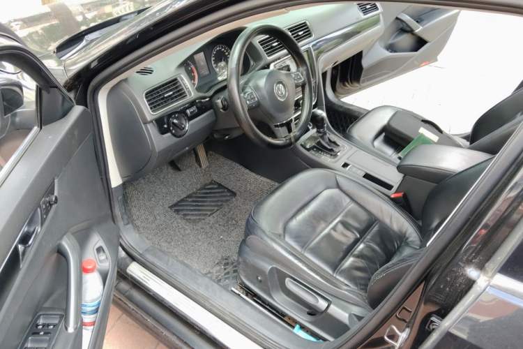 Used Volkswagen Passat 2013 1.8TSI DSG Government Procurement Edition Driver Seat