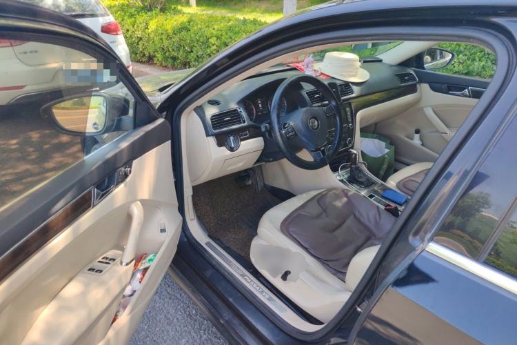 Used Volkswagen Passat 2013 3.0L V6 DSG Flagship Edition Driver Seat