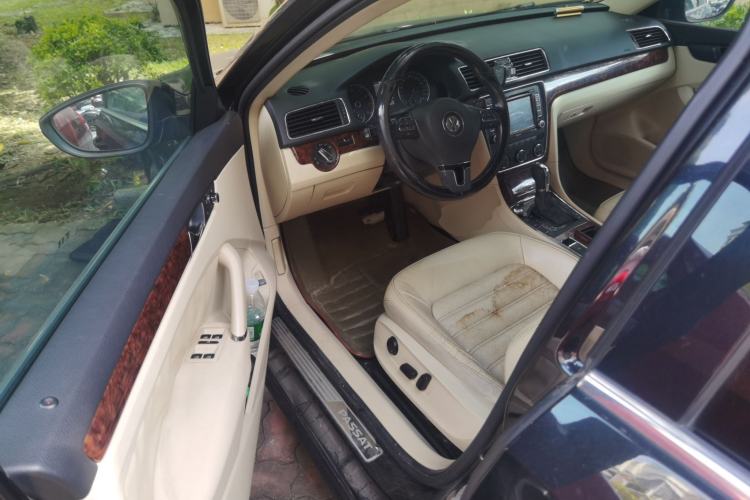 Used Volkswagen Passat 2013 1.8TSI DSG Prestige Edition Driver Seat