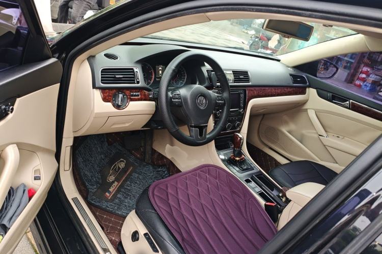 Used Volkswagen Passat 2013 1.8TSI DSG Ultimate Edition Driver Seat