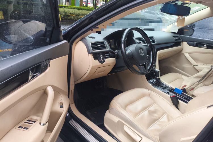 Used Volkswagen Passat 2013 1.4 TSI DSG Prestige Edition Driver Seat