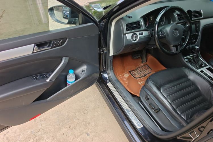 Used Volkswagen Passat 2013 2.0 TSI DSG Prestige Edition Driver Seat