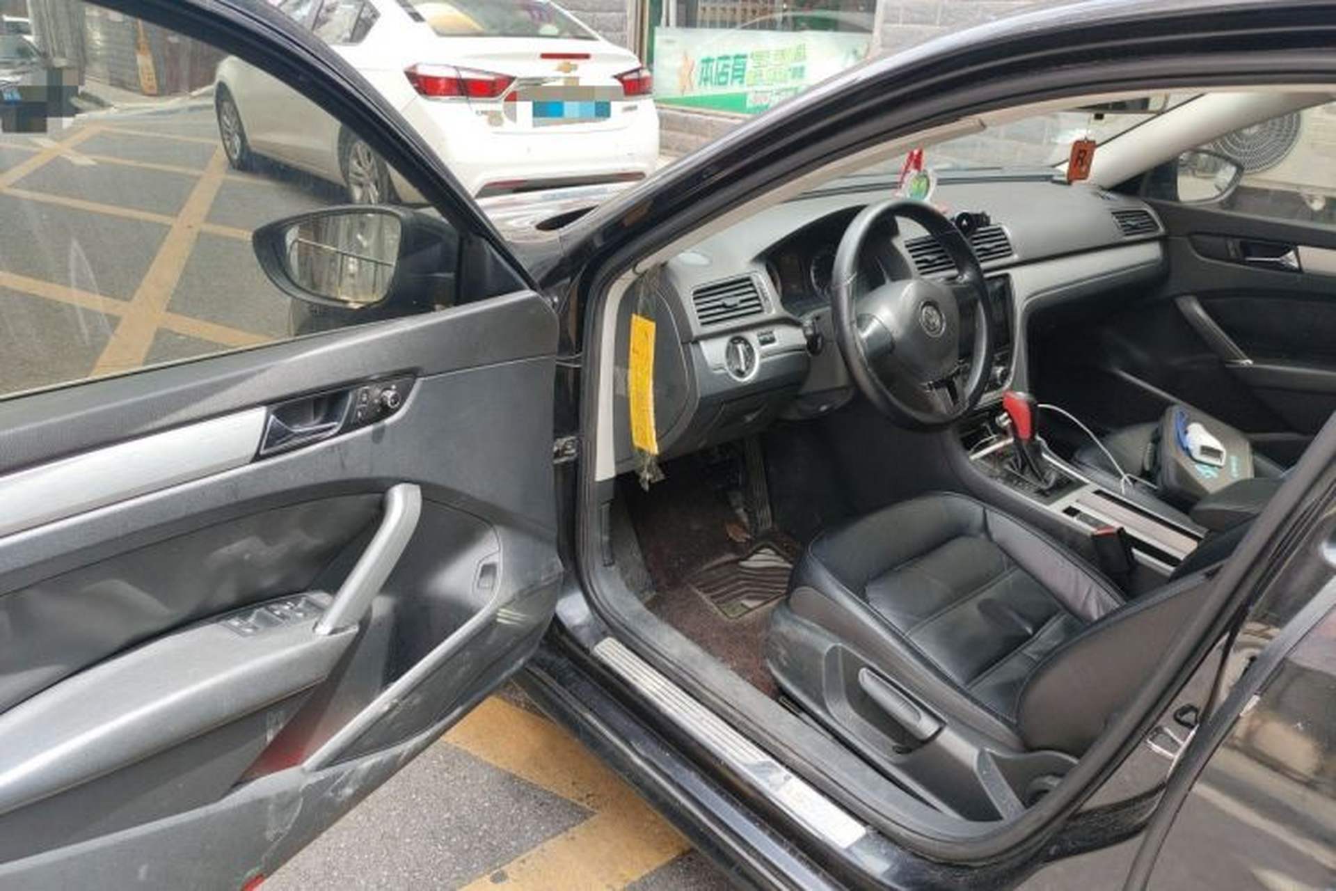 Used Volkswagen Passat 2013 1.8TSI DSG Prestige Edition Driver Seat
