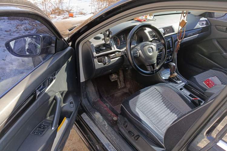 Used Volkswagen Passat 2013 1.8TSI DSG Prestige Edition Driver Seat