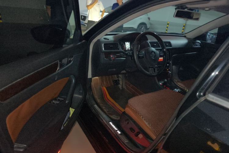 Used Volkswagen Passat 2013 3.0L V6 DSG Flagship Edition Driver Seat