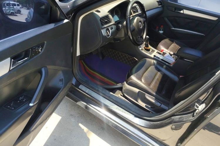 Used Volkswagen Passat 2013 1.8TSI DSG Prestige Edition Driver Seat