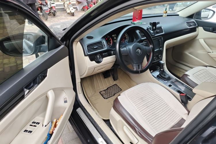 Used Volkswagen Passat 2013 1.8TSI DSG Government Procurement Edition Driver Seat