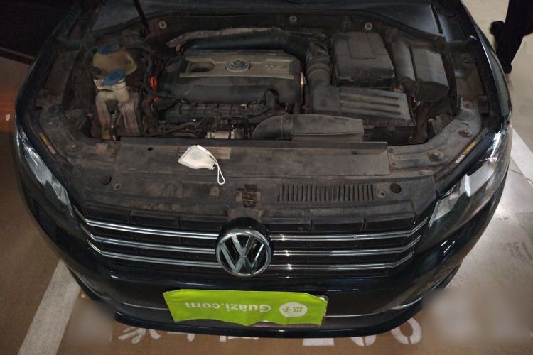 Used Volkswagen Passat 2013 1.8TSI DSG Prestige Edition Engine Bay
