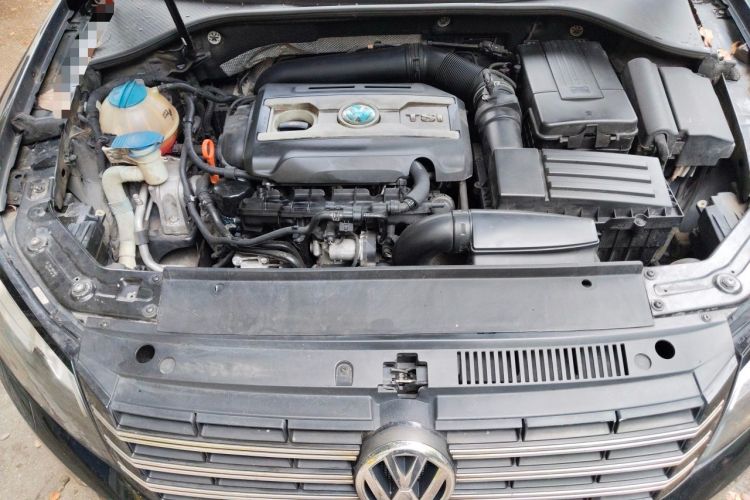 Used Volkswagen Passat 2013 2.0 TSI DSG Prestige Edition Engine Bay