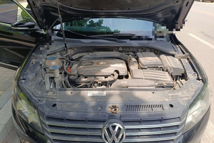 Used Volkswagen Passat 2013 1.8TSI DSG Prestige Edition Engine Bay
