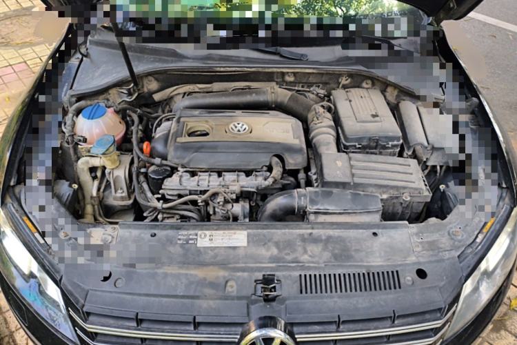 Used Volkswagen Passat 2013 1.8TSI DSG Prestige Edition Engine Bay