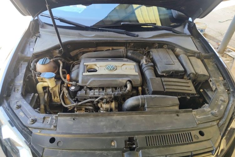 Used Volkswagen Passat 2013 1.8TSI DSG Prestige Edition Engine Bay