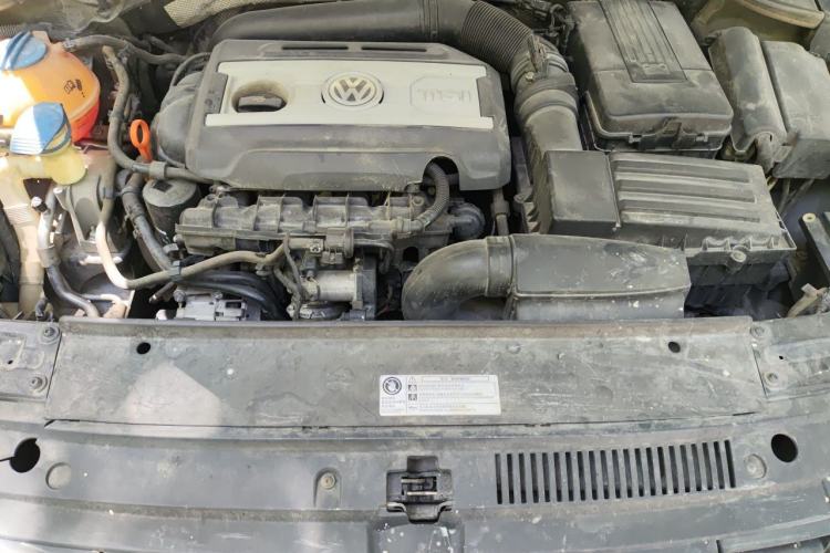 Used Volkswagen Passat 2013 1.8TSI DSG Prestige Edition Engine Bay