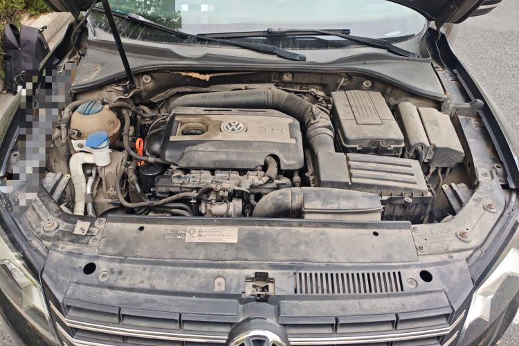 Used Volkswagen Passat 2013 1.8TSI DSG Prestige Edition Engine Bay