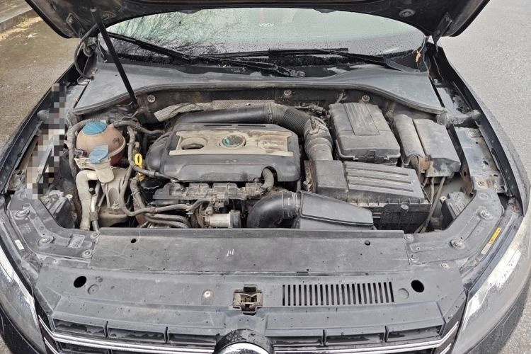 Used Volkswagen Passat 2013 1.8TSI DSG Prestige Edition Engine Bay