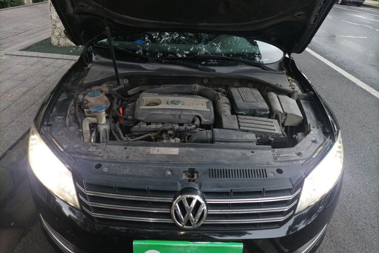 Used Volkswagen Passat 2013 2.0 TSI DSG Prestige Edition Engine Bay