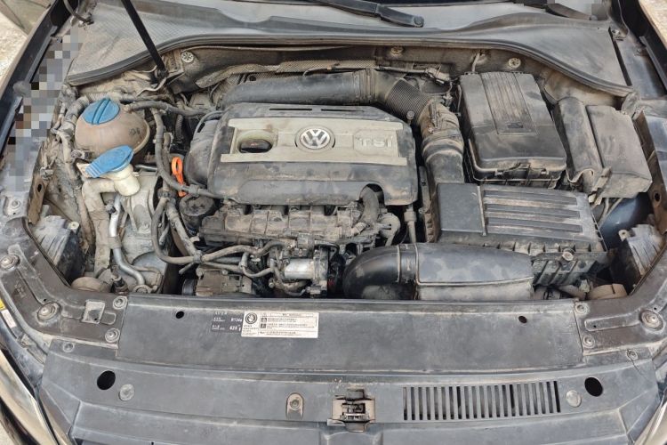 Used Volkswagen Passat 2013 1.8TSI DSG Prestige Edition Engine Bay