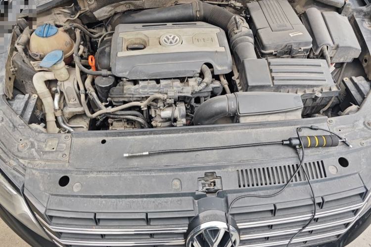 Used Volkswagen Passat 2013 1.8TSI DSG Prestige Edition Engine Bay