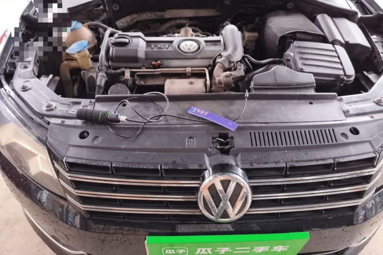 Used Volkswagen Passat 2013 1.4 TSI DSG BlueMotion Edition Engine Bay