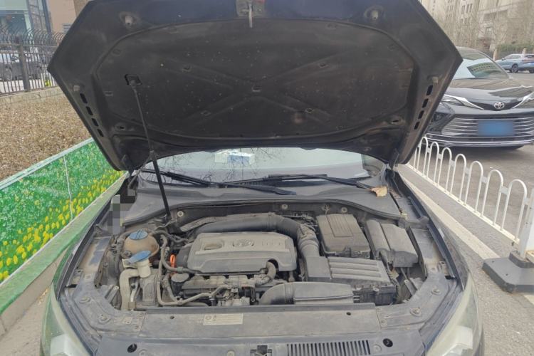 Used Volkswagen Passat 2013 1.8TSI DSG Prestige Edition Engine Bay