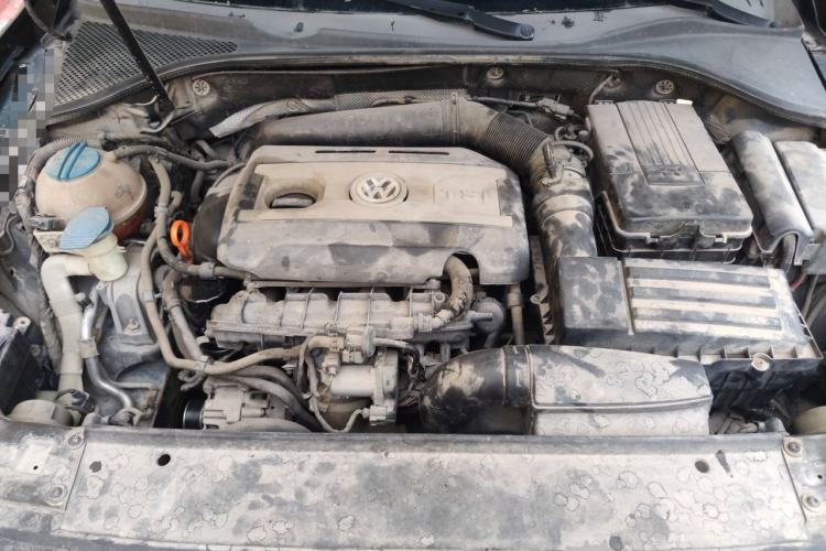 Used Volkswagen Passat 2013 1.8TSI DSG Prestige Edition Engine Bay