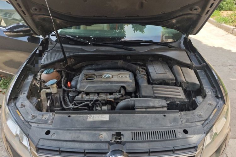 Used Volkswagen Passat 2013 1.8TSI DSG Prestige Edition Engine Bay