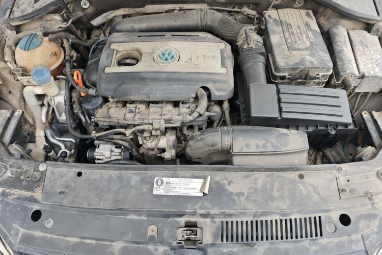 Used Volkswagen Passat 2013 1.8TSI DSG Prestige Edition Engine Bay