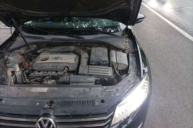 Used Volkswagen Passat 2013 2.0 TSI DSG Prestige Edition Engine Bay Left