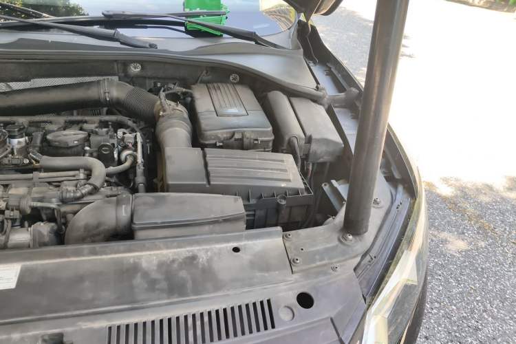 Used Volkswagen Passat 2013 1.8TSI DSG Government Procurement Edition Engine Bay Left